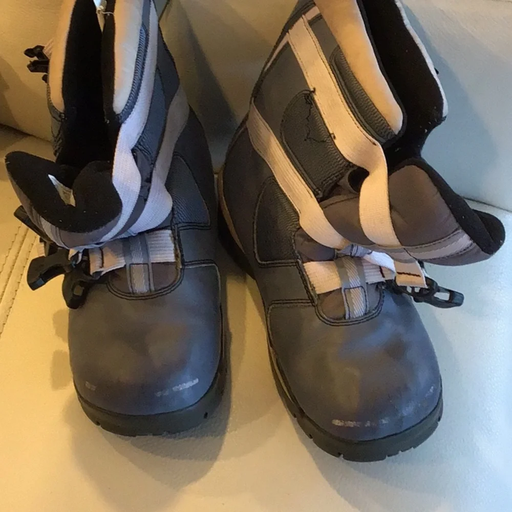 Sorel snow winter skying boots - Picture 3 of 3